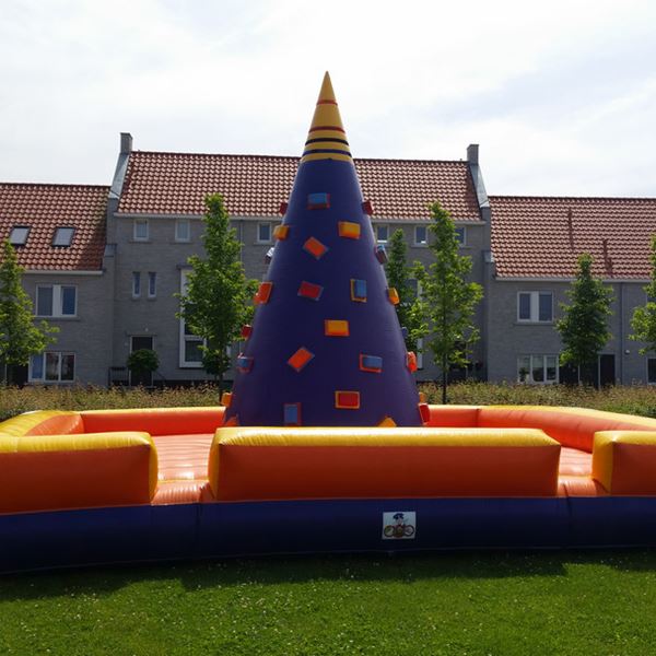 Klimtoren springkussen huren