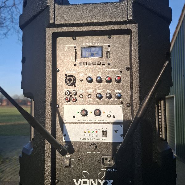 partybox huren geluidsset huren op accu