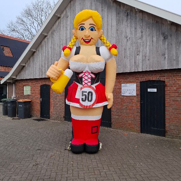 opblaasbare sarah apreski tirol huren